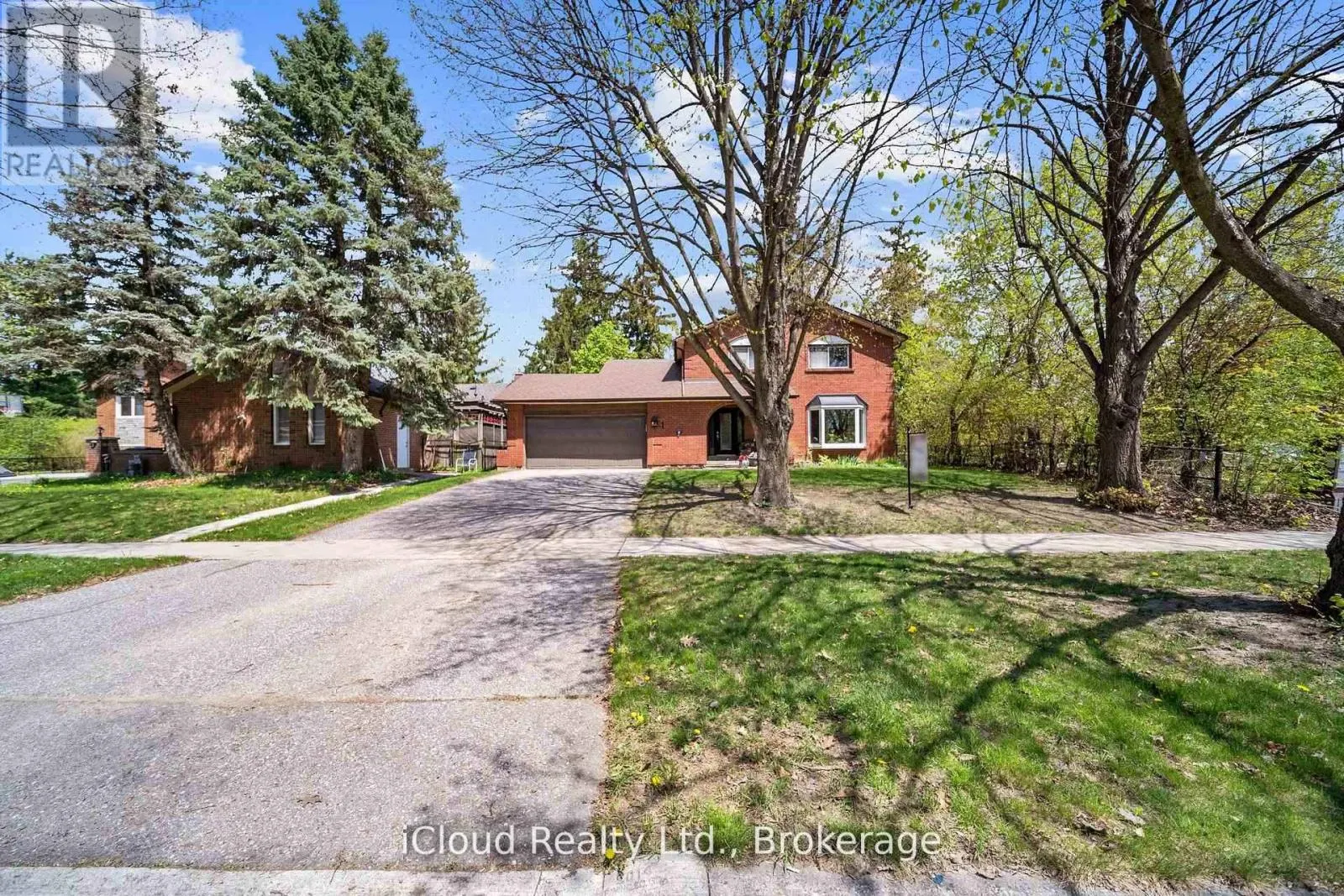 1 CARNFORTH DRIVE