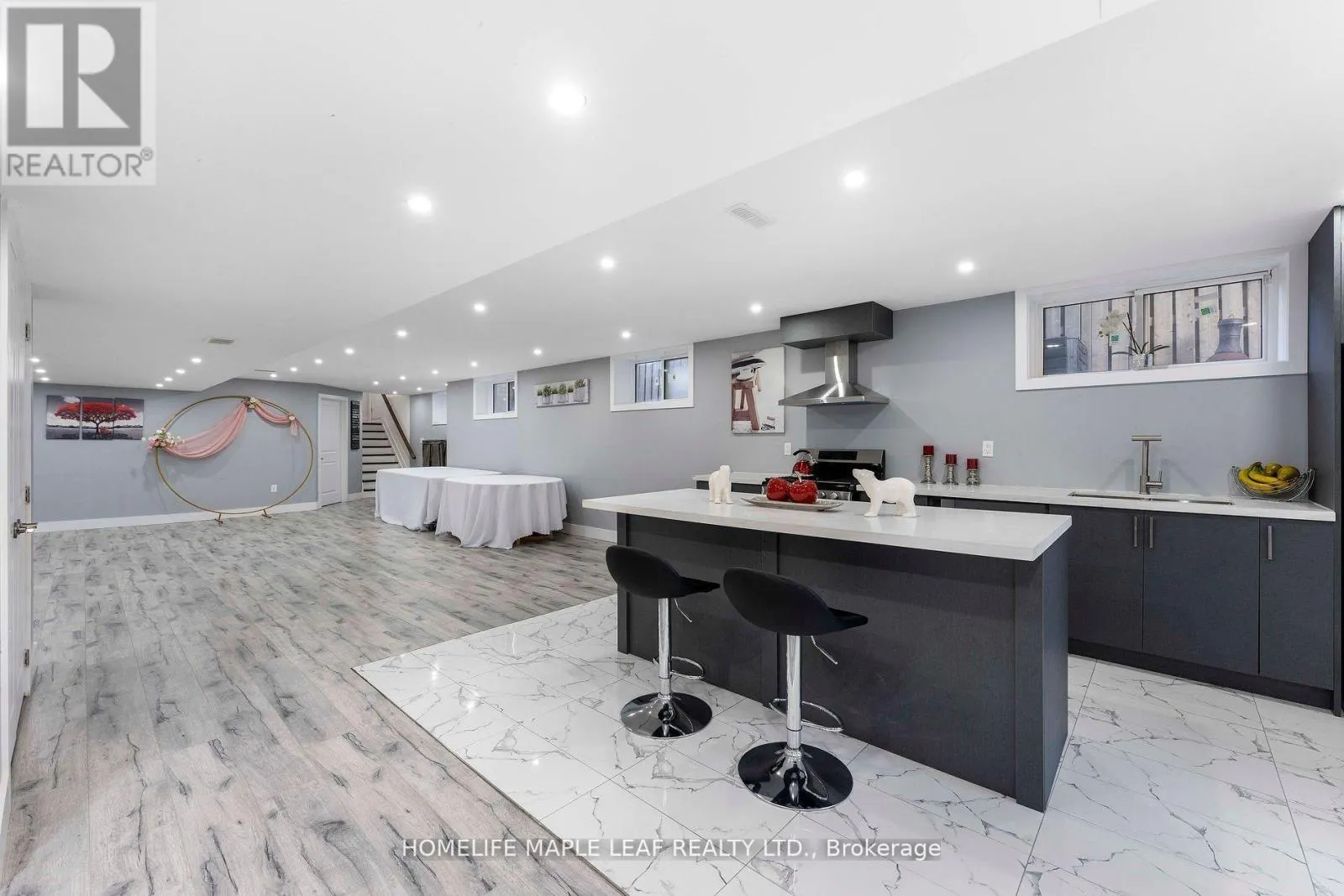 7588 REDSTONE ROAD