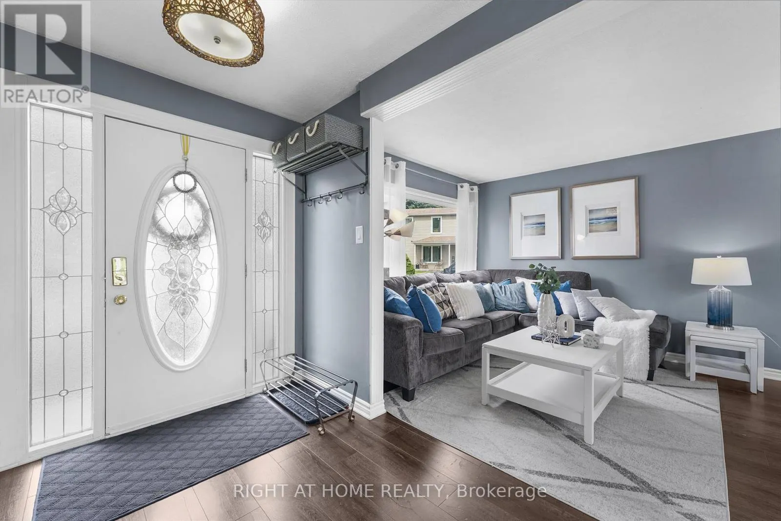 23 HUNTINGWOOD CRESCENT