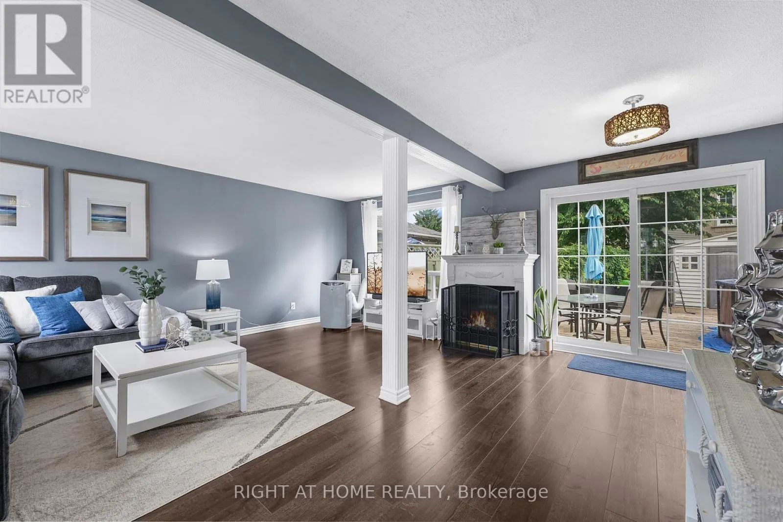 23 HUNTINGWOOD CRESCENT