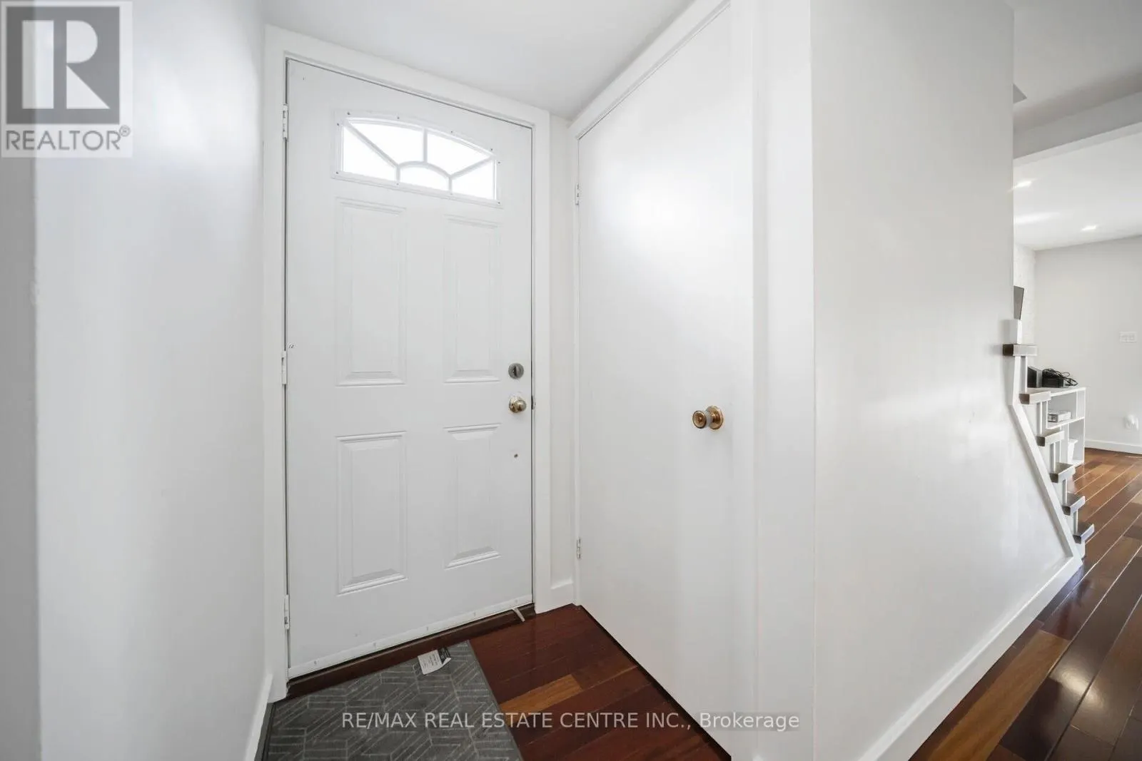 2536 BARCELLA CRESCENT