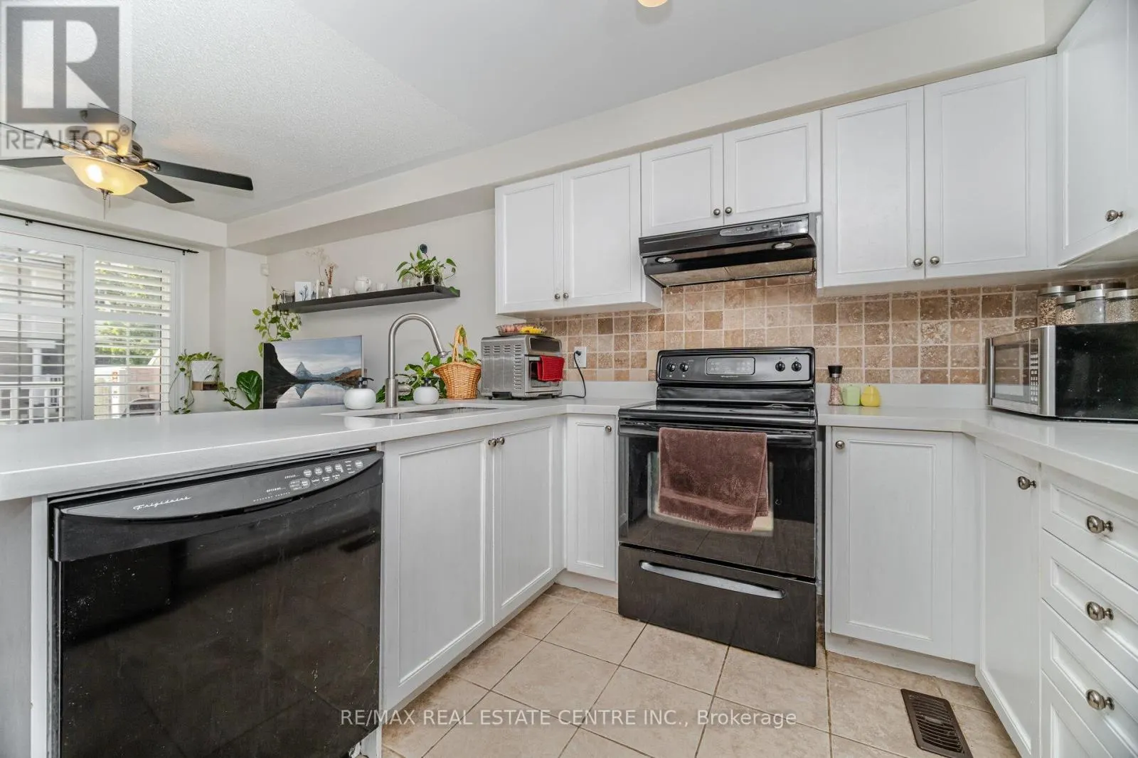 87 - 620 FERGUSON DRIVE
