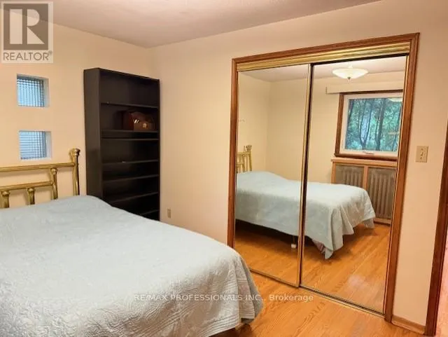 MAIN - 2627 LAKE SHORE BOULEVARD W