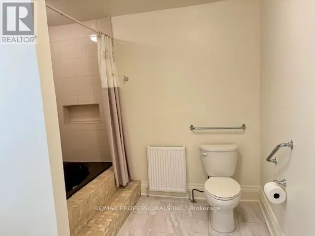 MAIN - 2627 LAKE SHORE BOULEVARD W