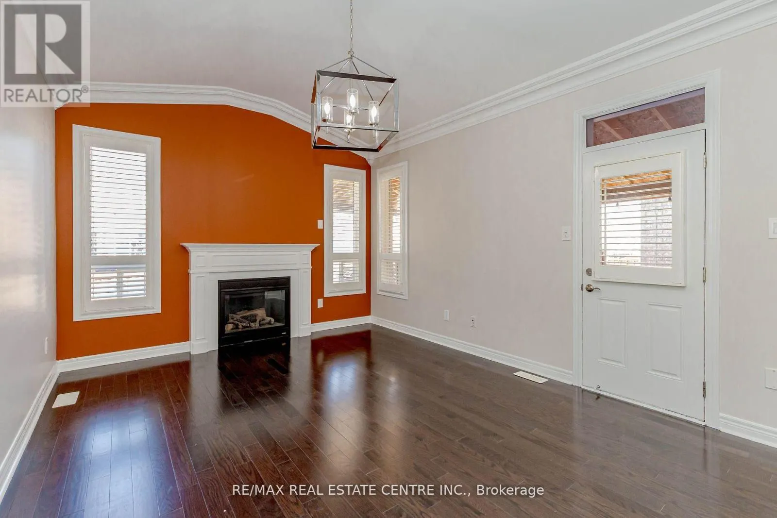 (UPPER) - 20 GOWER CRESCENT