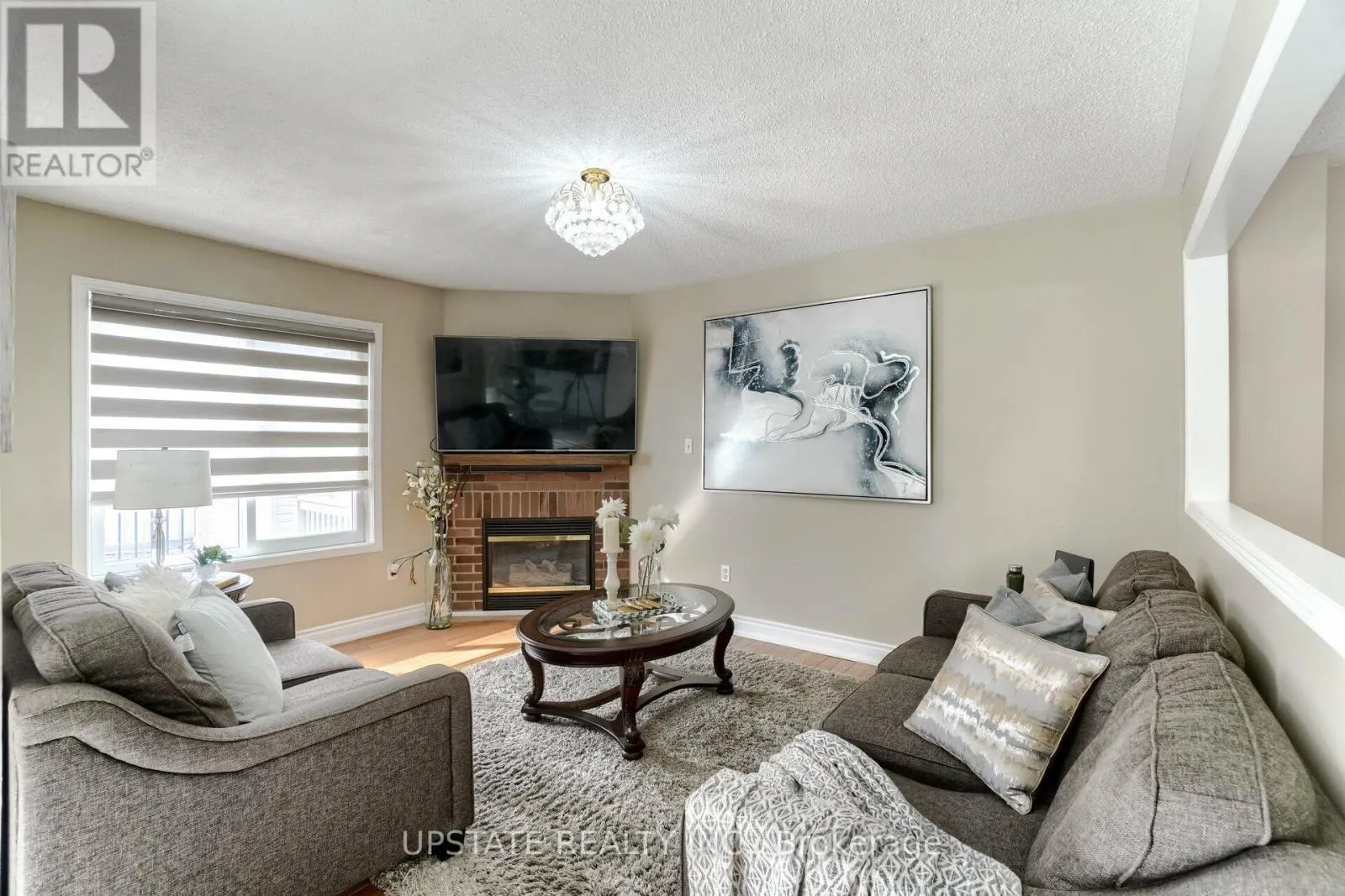 99 PRAIRIE ROSE CIRCLE