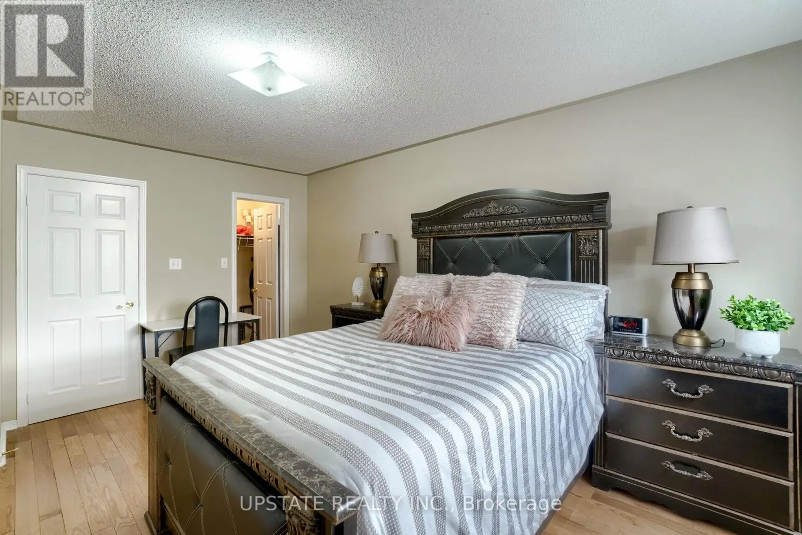 99 PRAIRIE ROSE CIRCLE