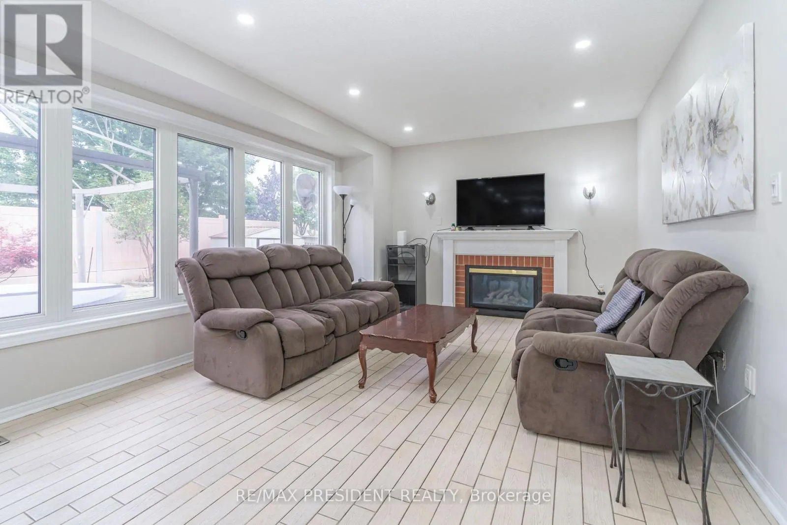 41 RANGELAND ROAD