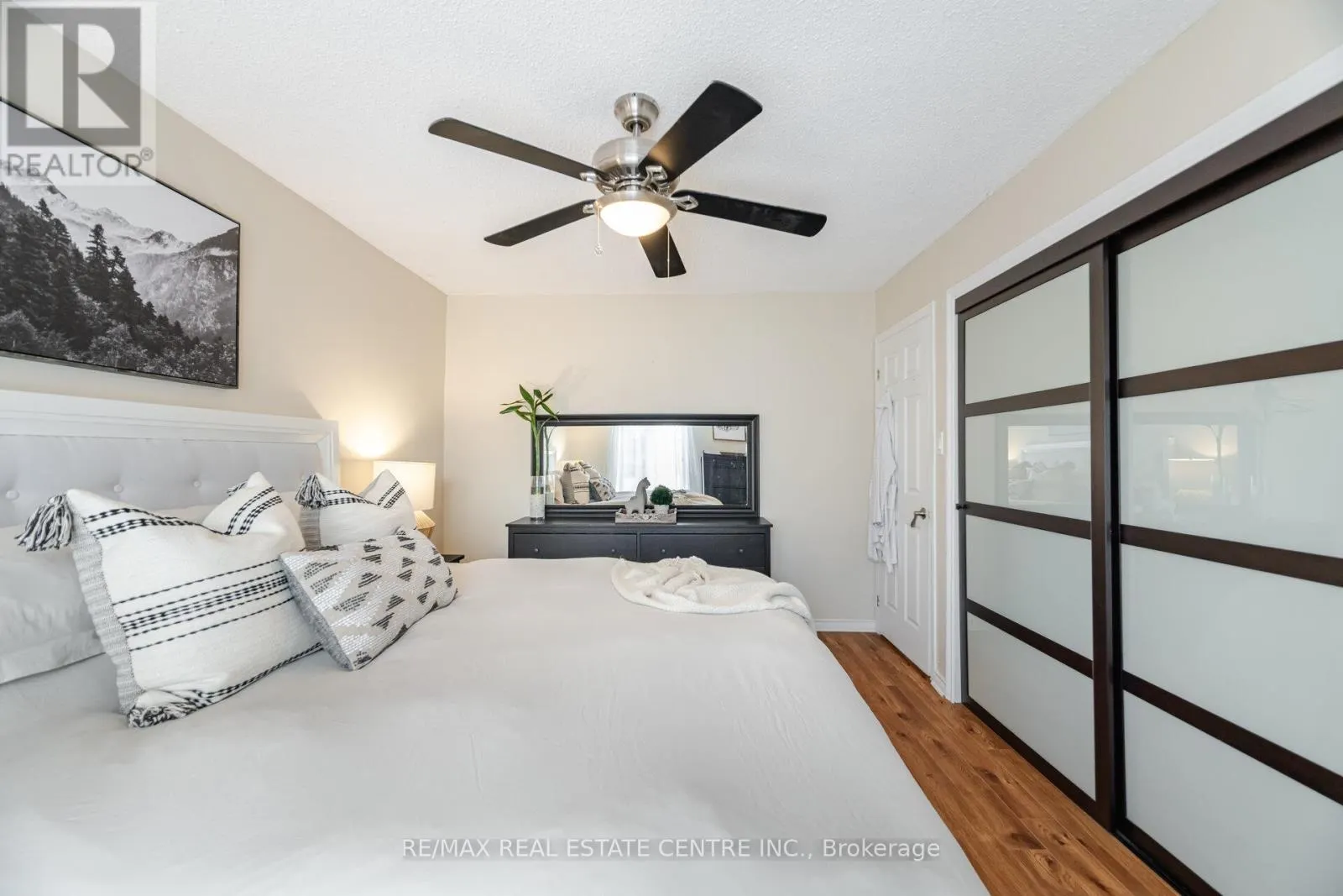 3017 GLACE BAY ROAD