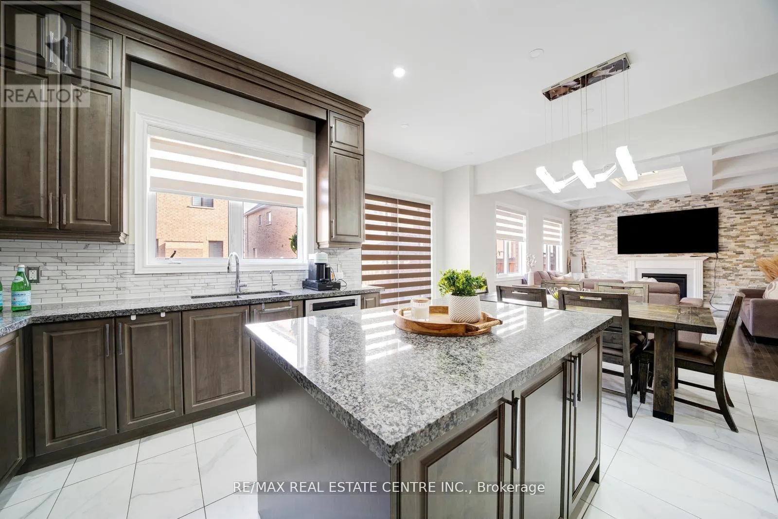 5 CARL FINLAY DRIVE