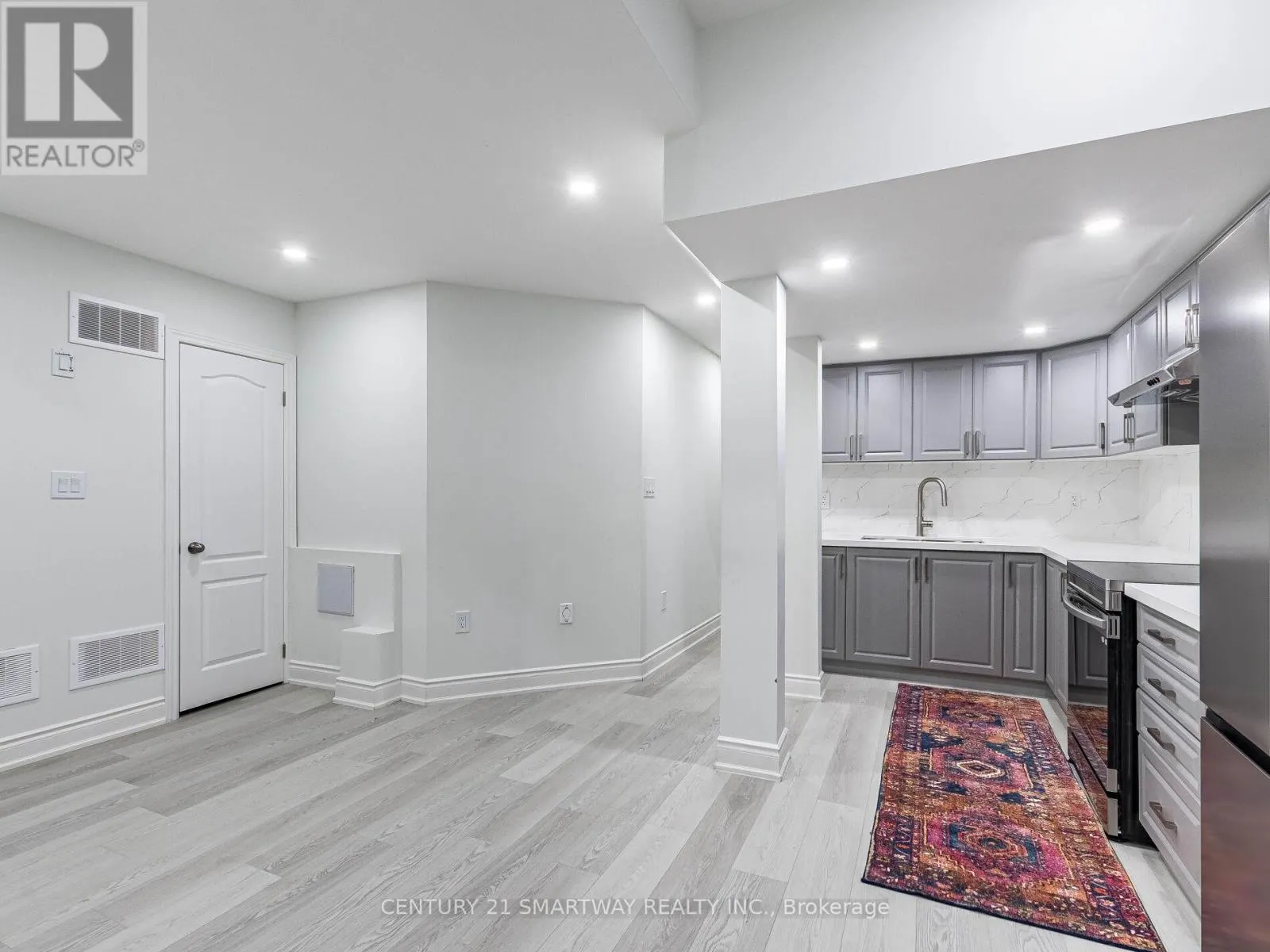 58 JURA CRESCENT