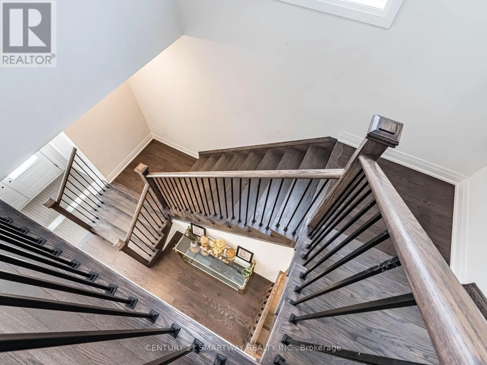 58 JURA CRESCENT
