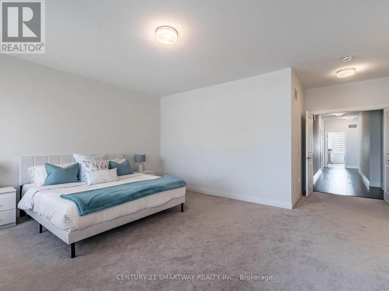 58 JURA CRESCENT