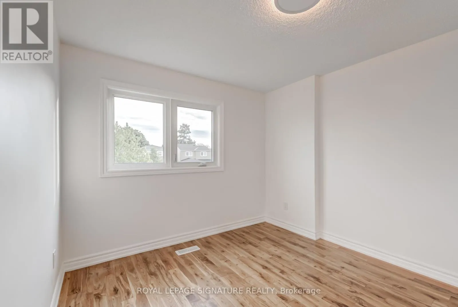 36 DENLOW DRIVE