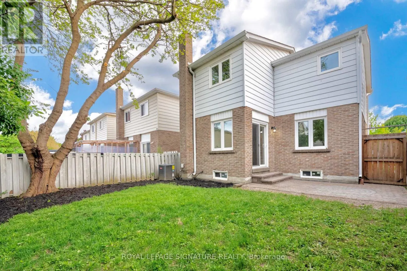 36 DENLOW DRIVE