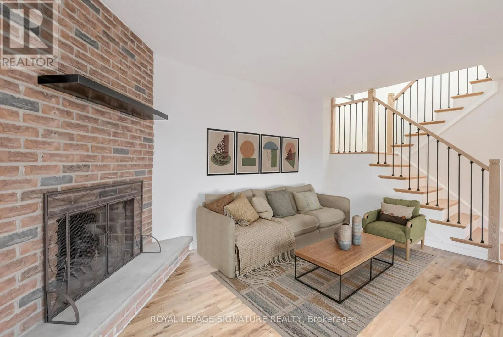 36 DENLOW DRIVE