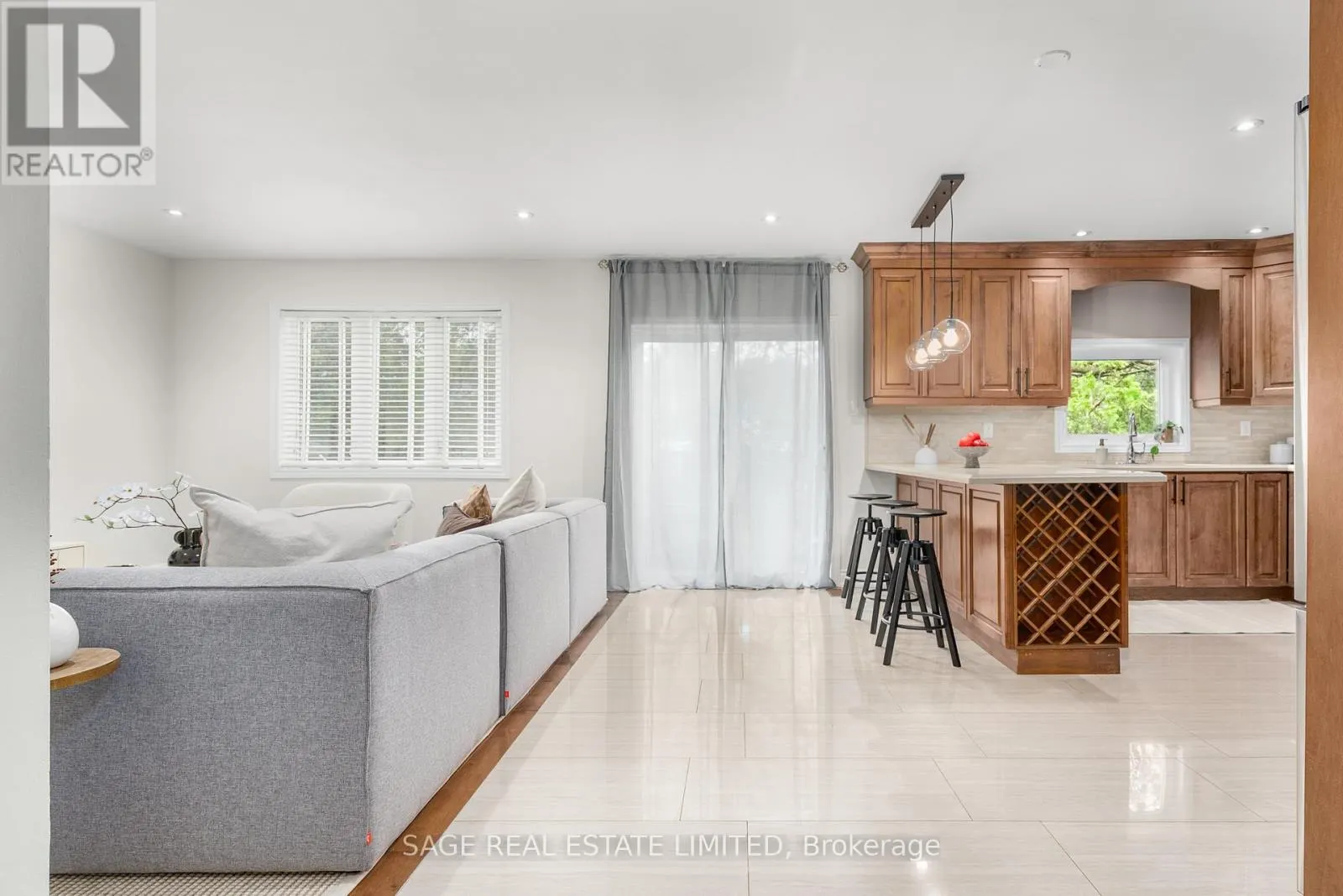 41 ANN ARBOUR ROAD