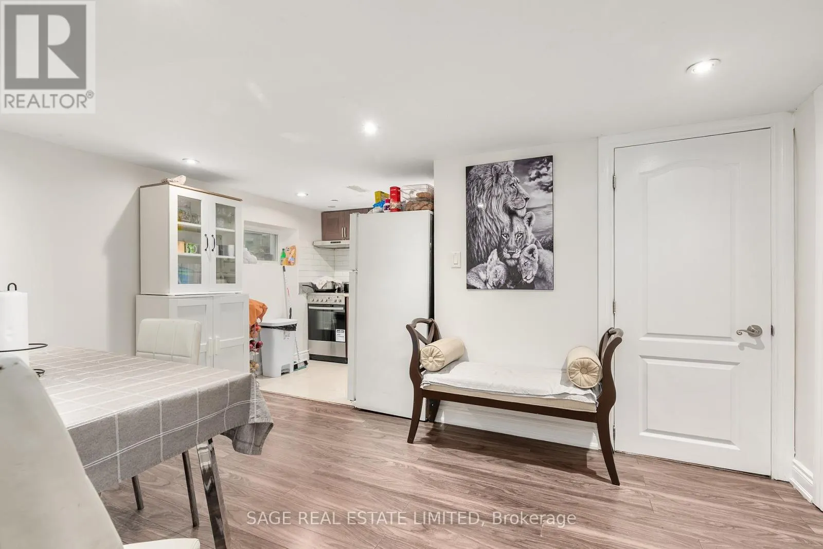 41 ANN ARBOUR ROAD