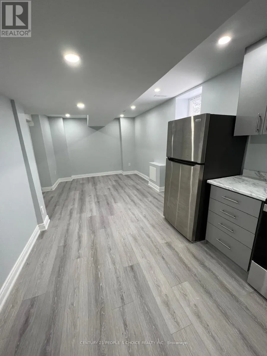 (BSMT) - 11 DALERIDGE CRESCENT