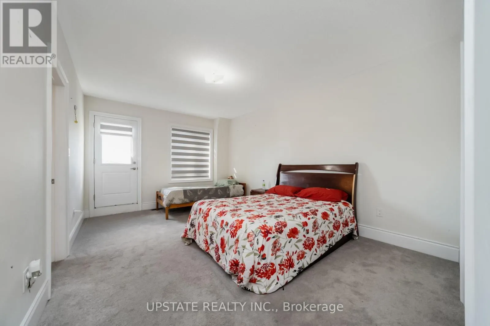44 FOXSPARROW ROAD