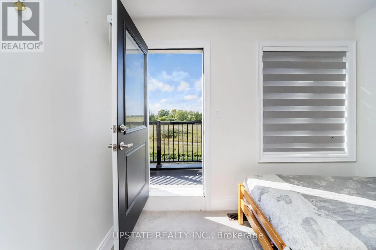 44 FOXSPARROW ROAD