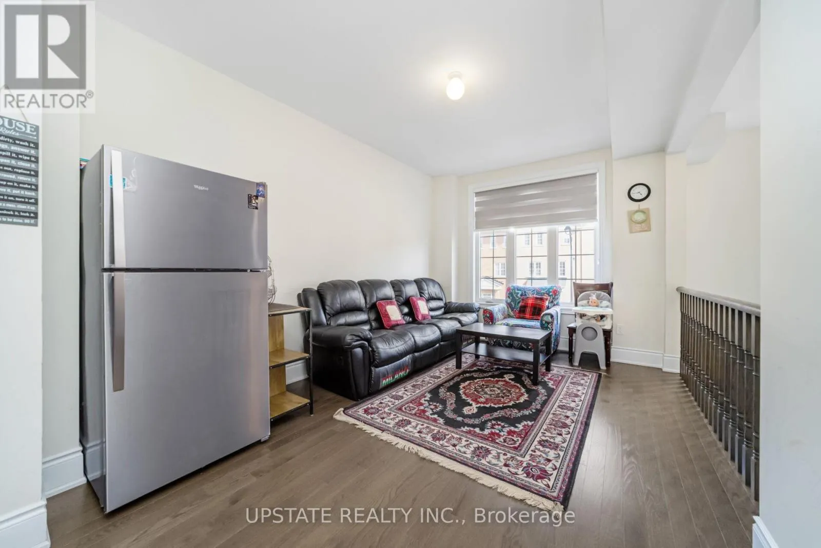 44 FOXSPARROW ROAD
