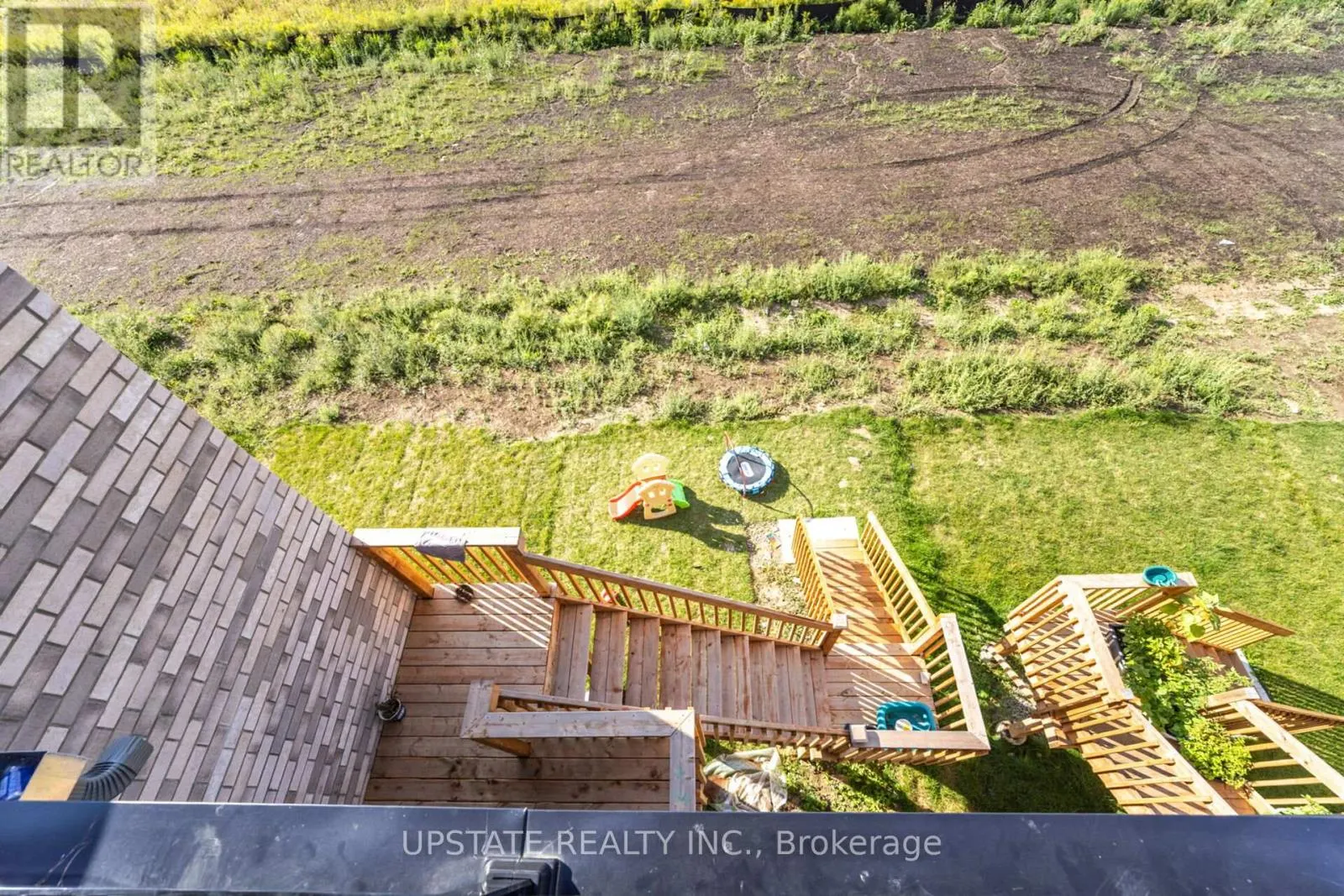 44 FOXSPARROW ROAD