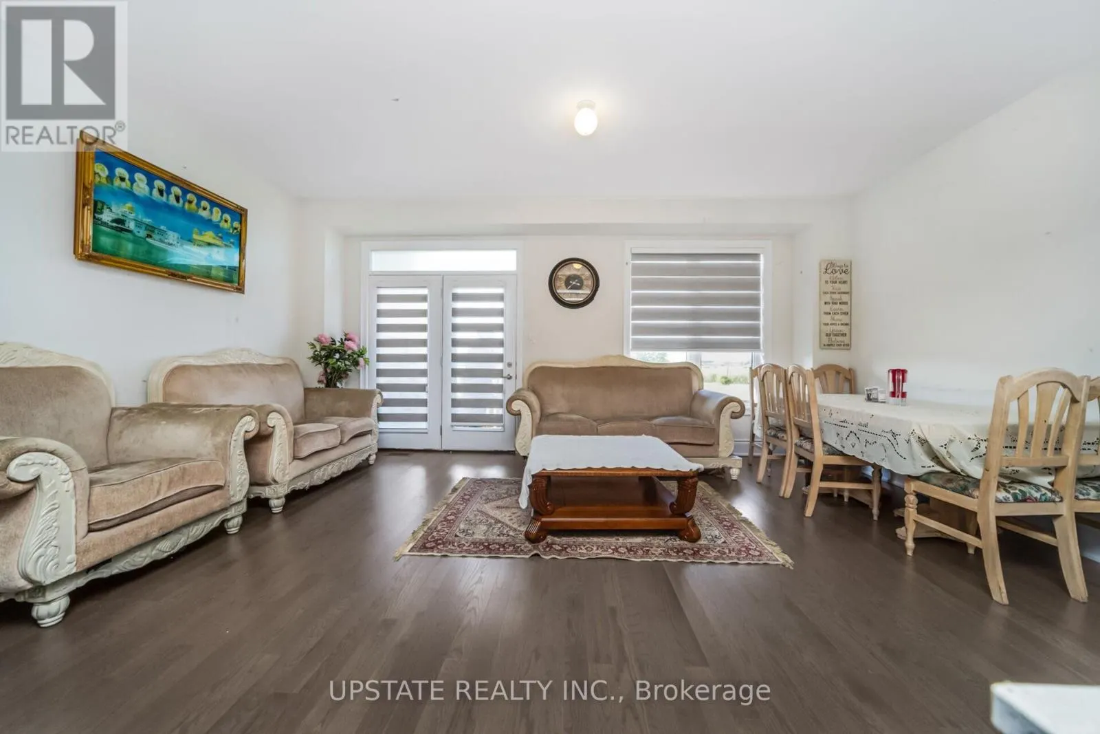 44 FOXSPARROW ROAD