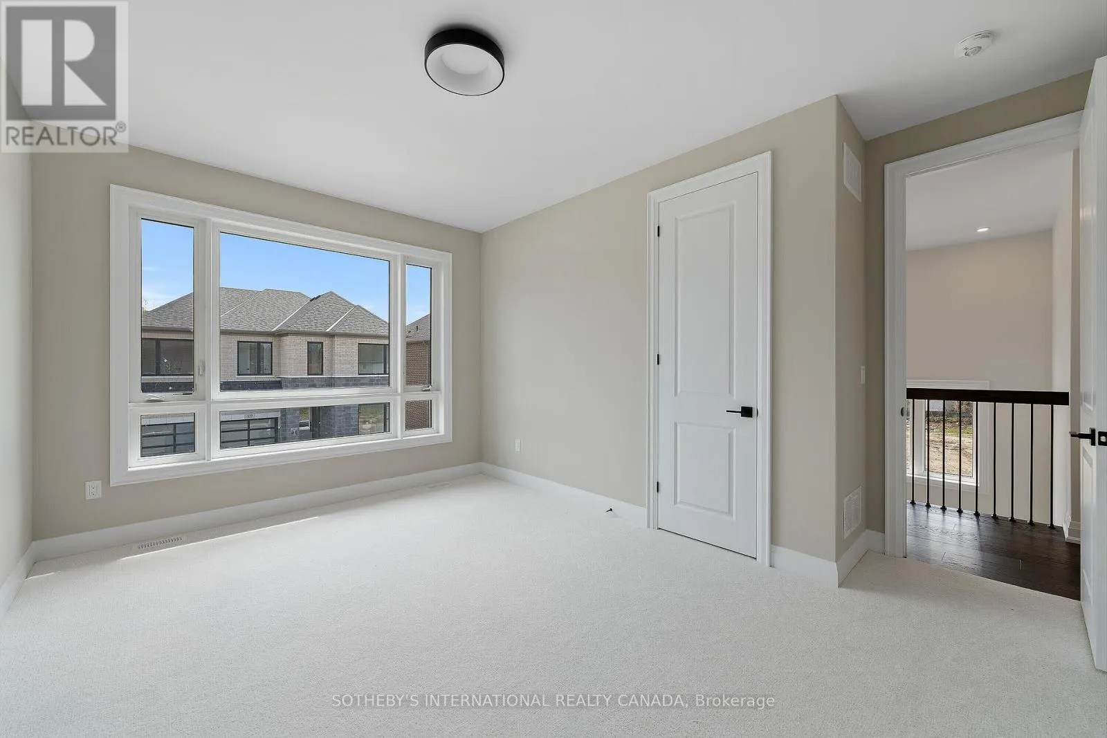 514 MARKAY COMMON