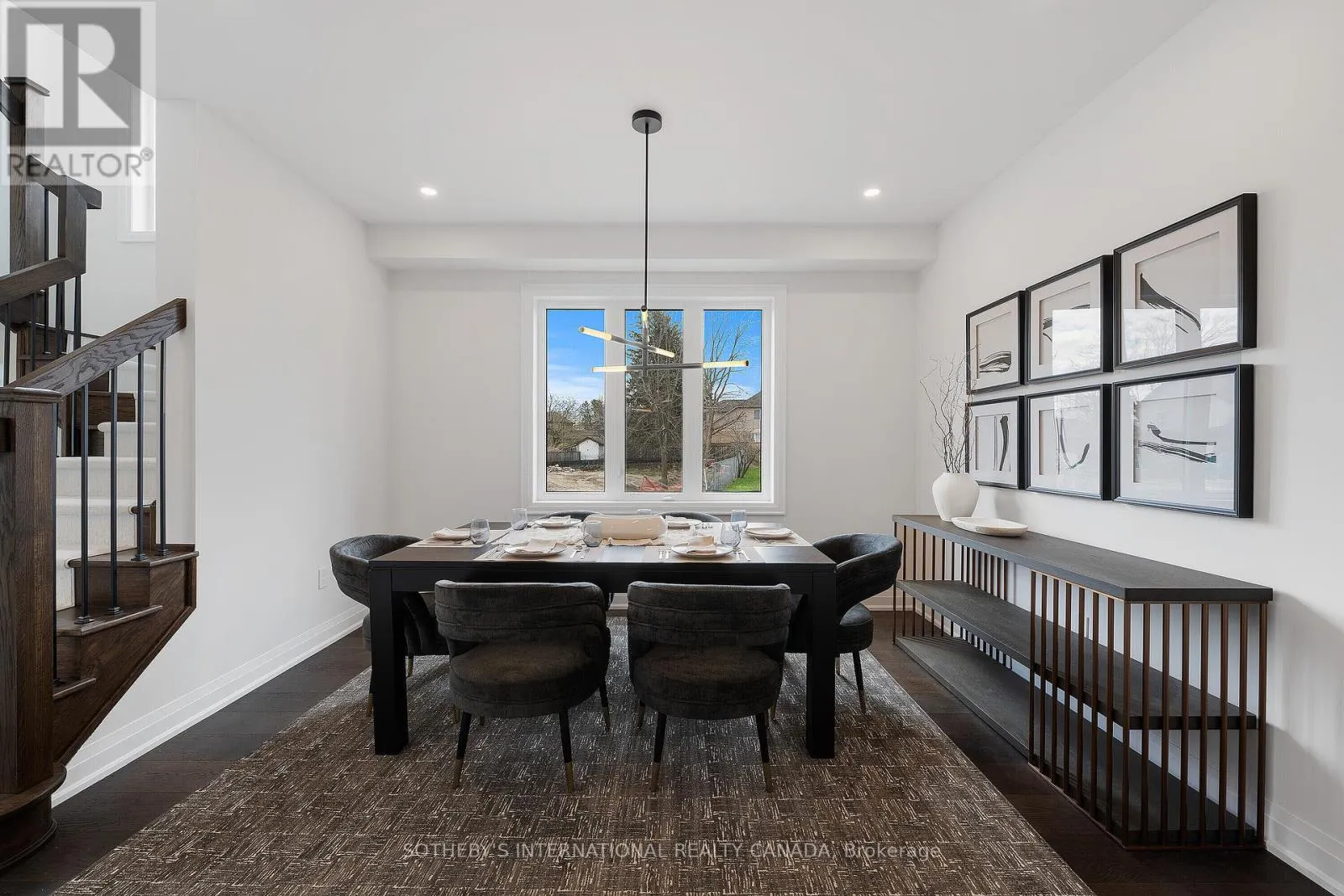 514 MARKAY COMMON