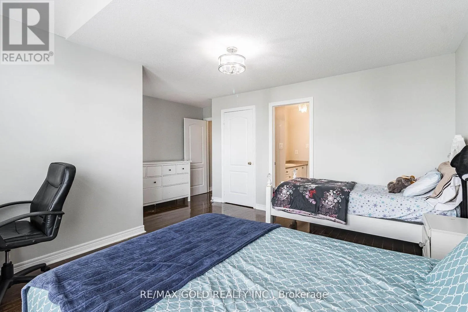 251 FATHER TOBIN ROAD