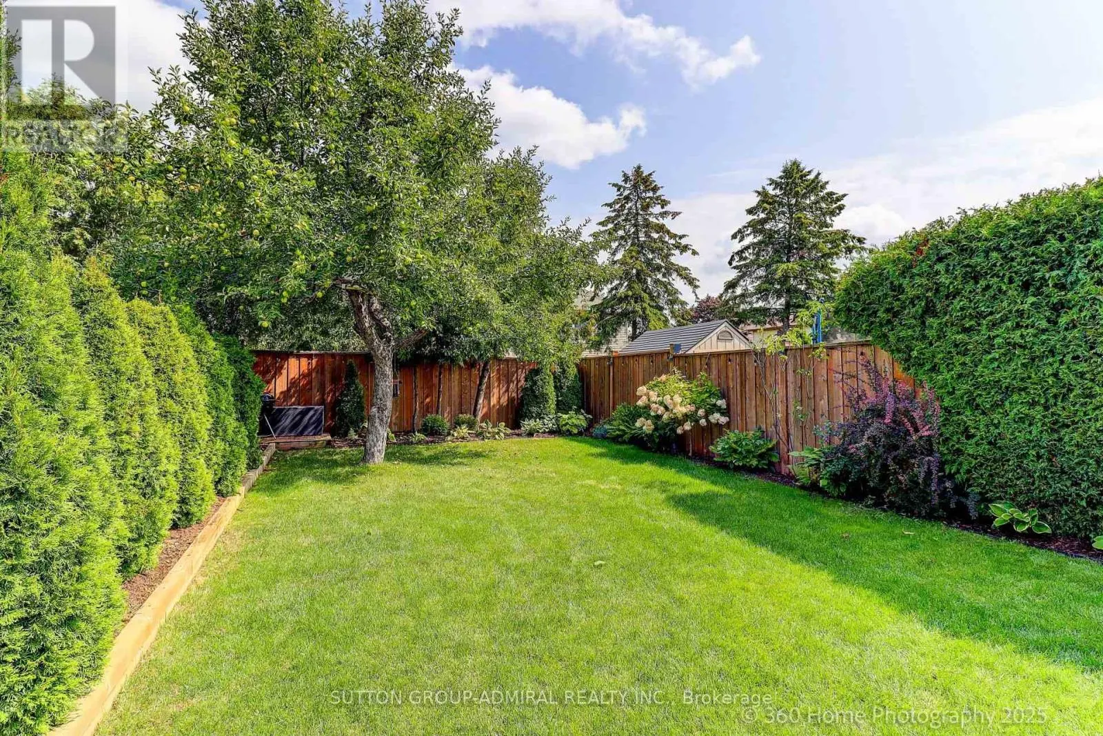 709 GREYCEDAR CRESCENT