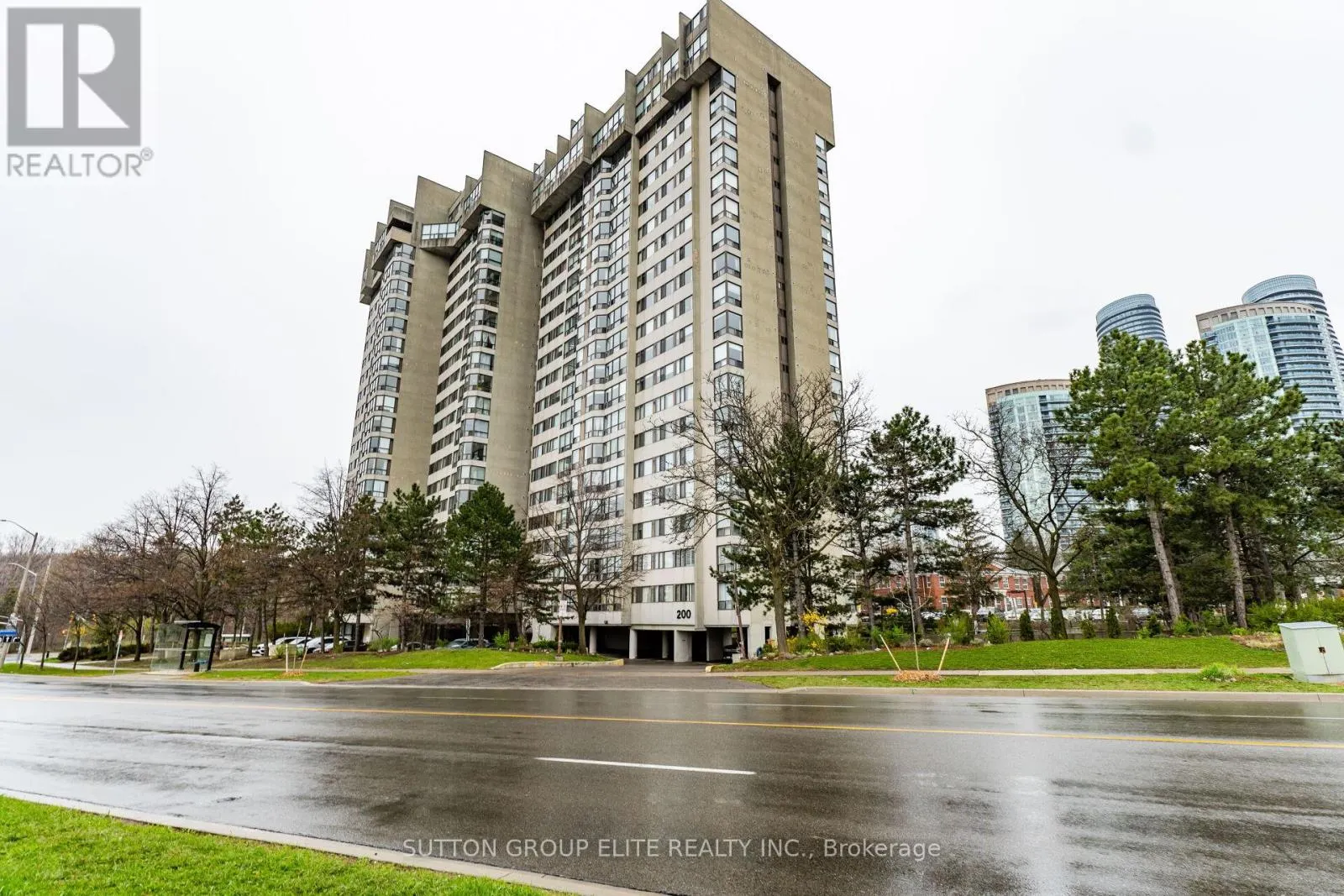 5 - 200 ROBERT SPECK PARKWAY