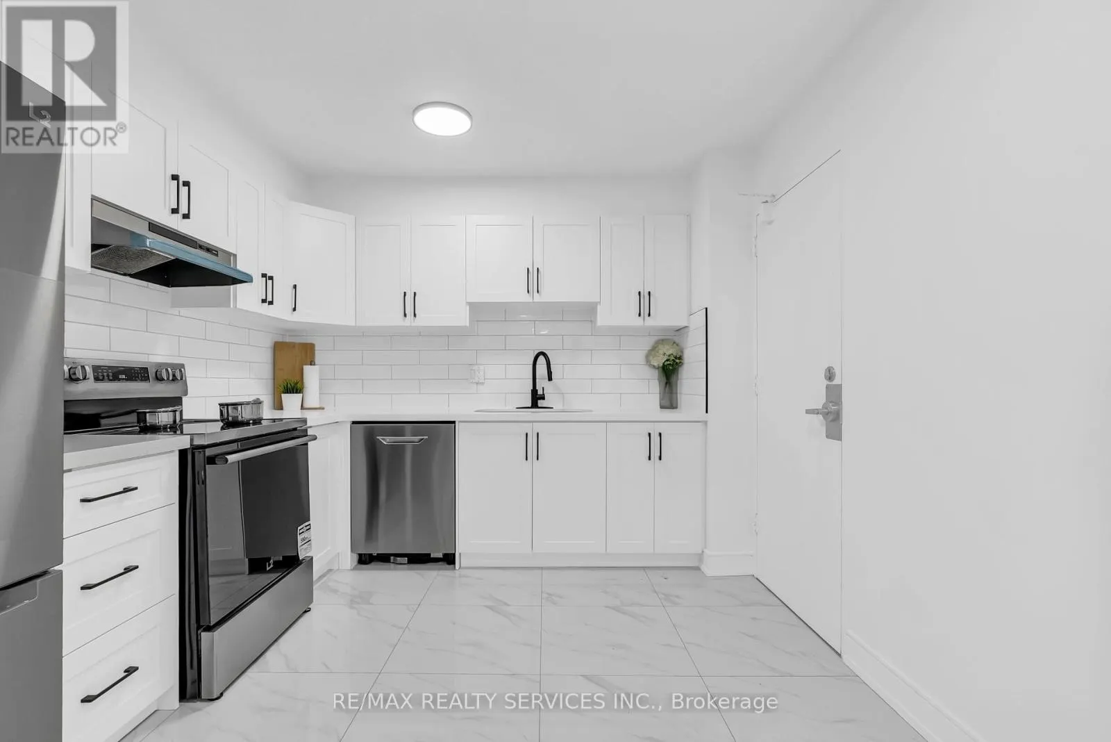 1603 - 20 MISSISSAUGA VALLEY BOULEVARD