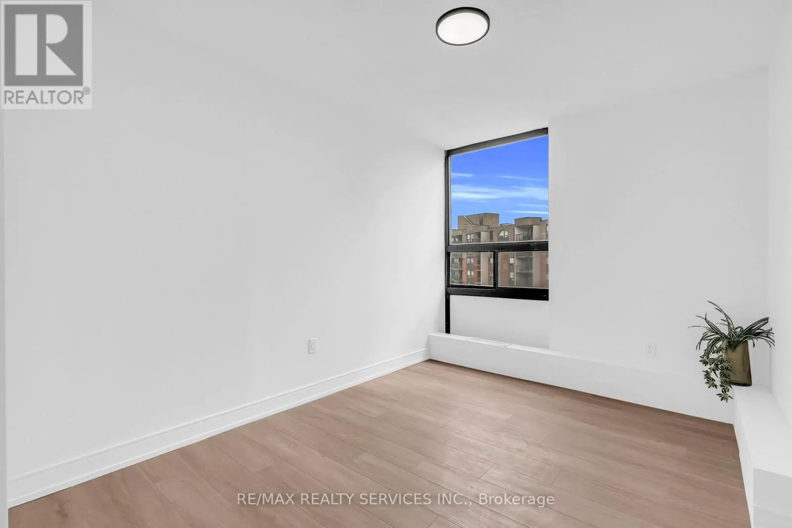 1603 - 20 MISSISSAUGA VALLEY BOULEVARD