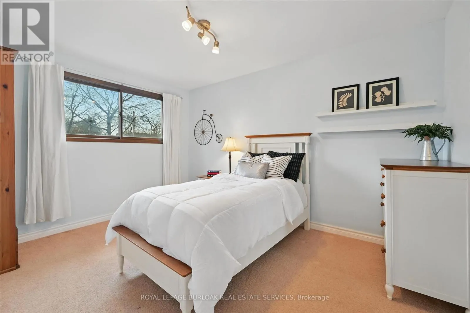 768 KING ROAD