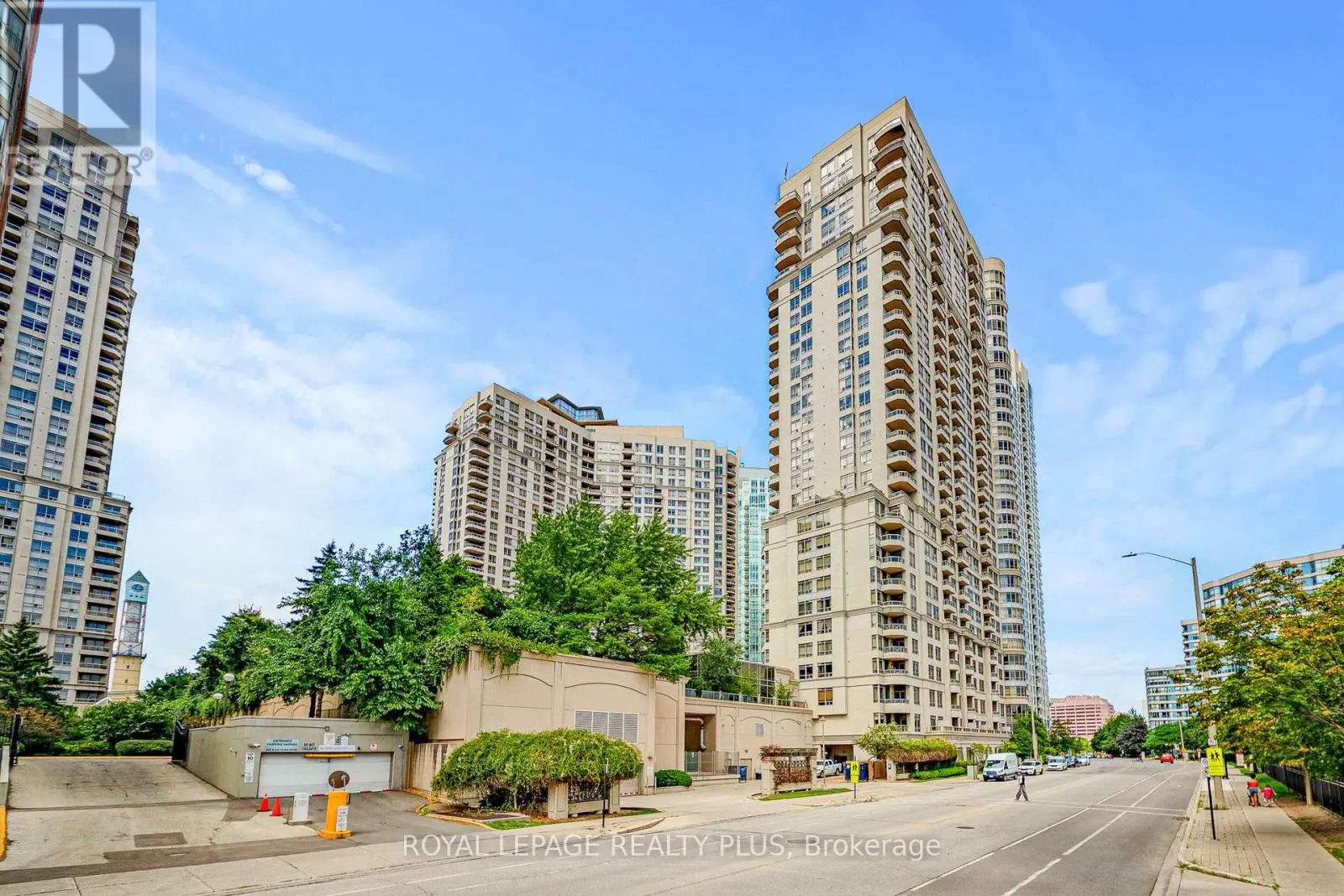 1611 - 3880 DUKE OF YORK BOULEVARD
