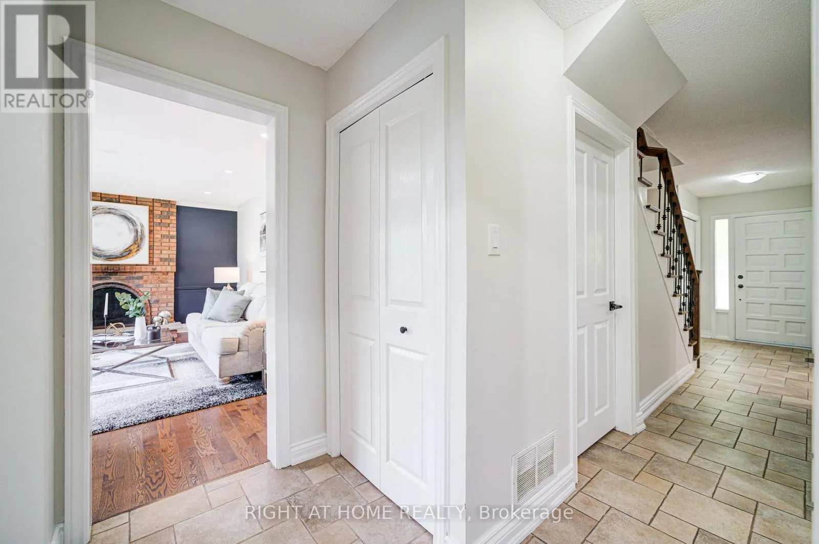 2674 CONSTABLE ROAD