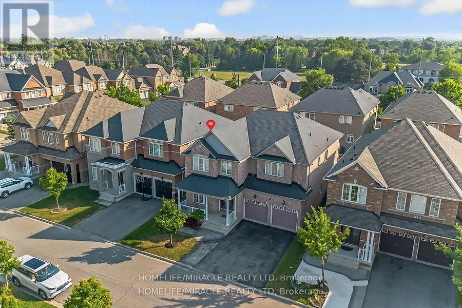 6 CURRANT ROAD