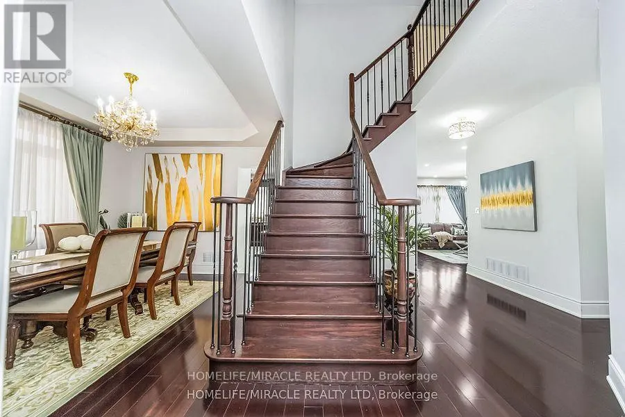 6 CURRANT ROAD
