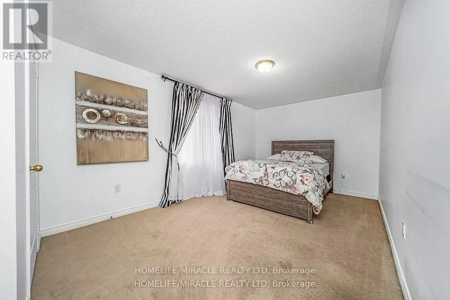 6 CURRANT ROAD