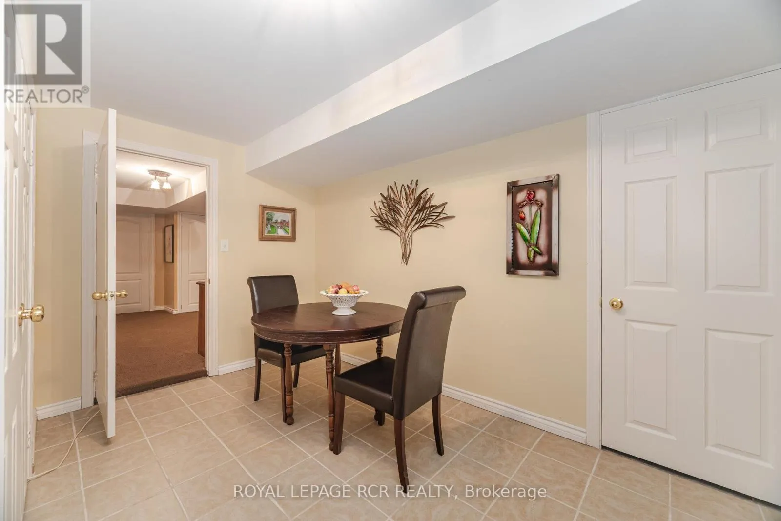 21 SEASHELL PLACE