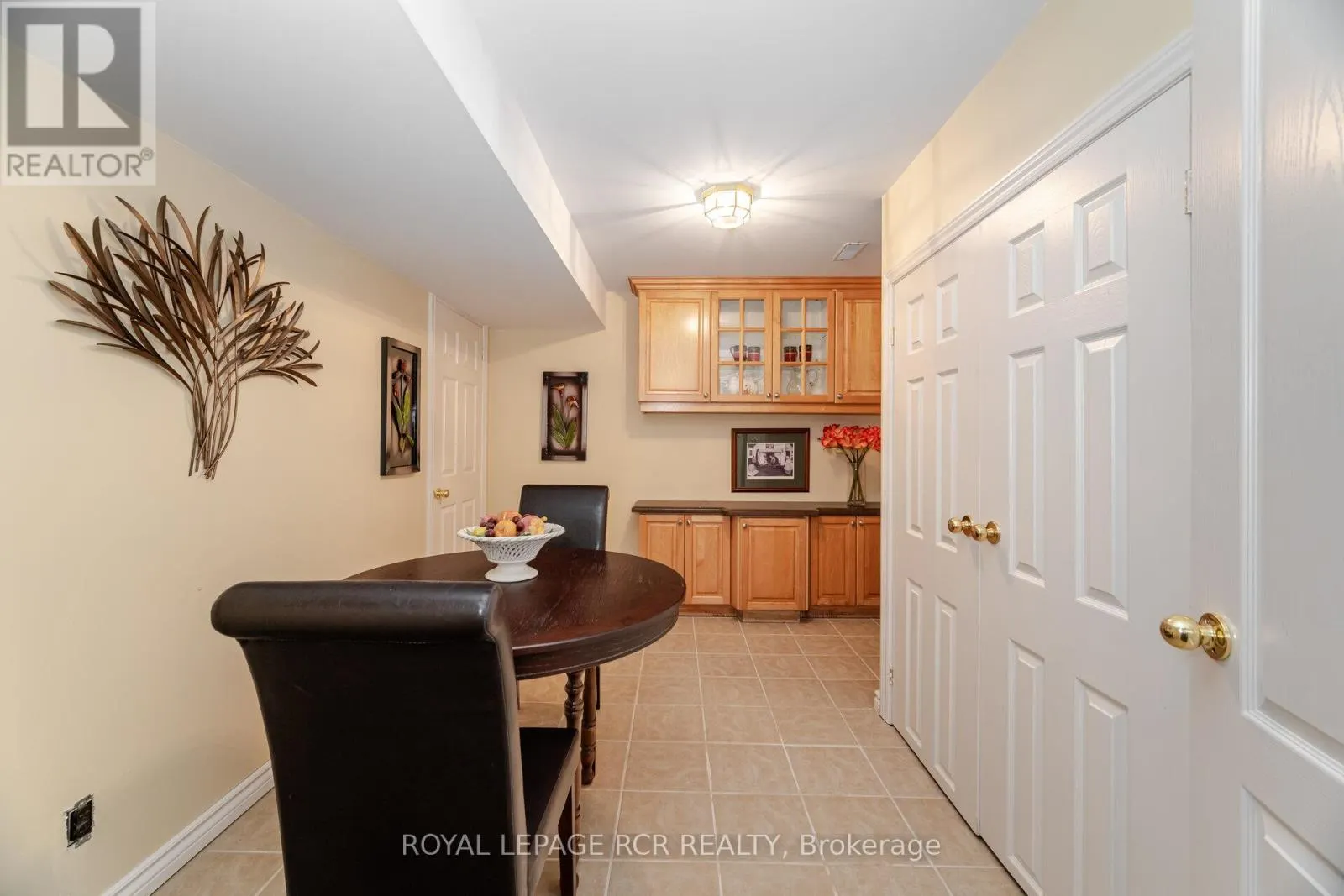 21 SEASHELL PLACE