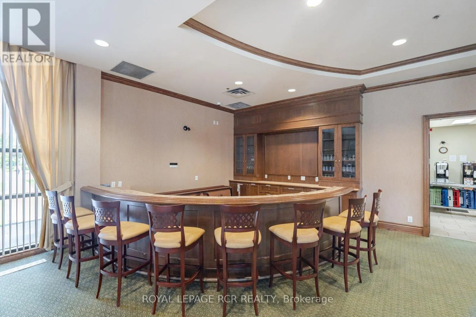 21 SEASHELL PLACE
