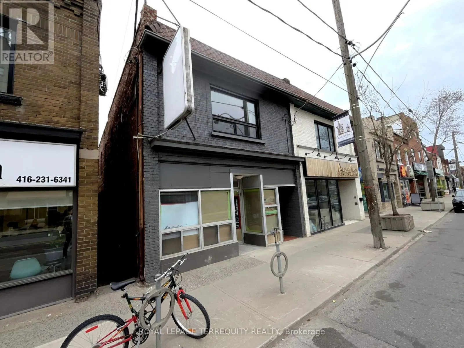 B - 389 JANE STREET
