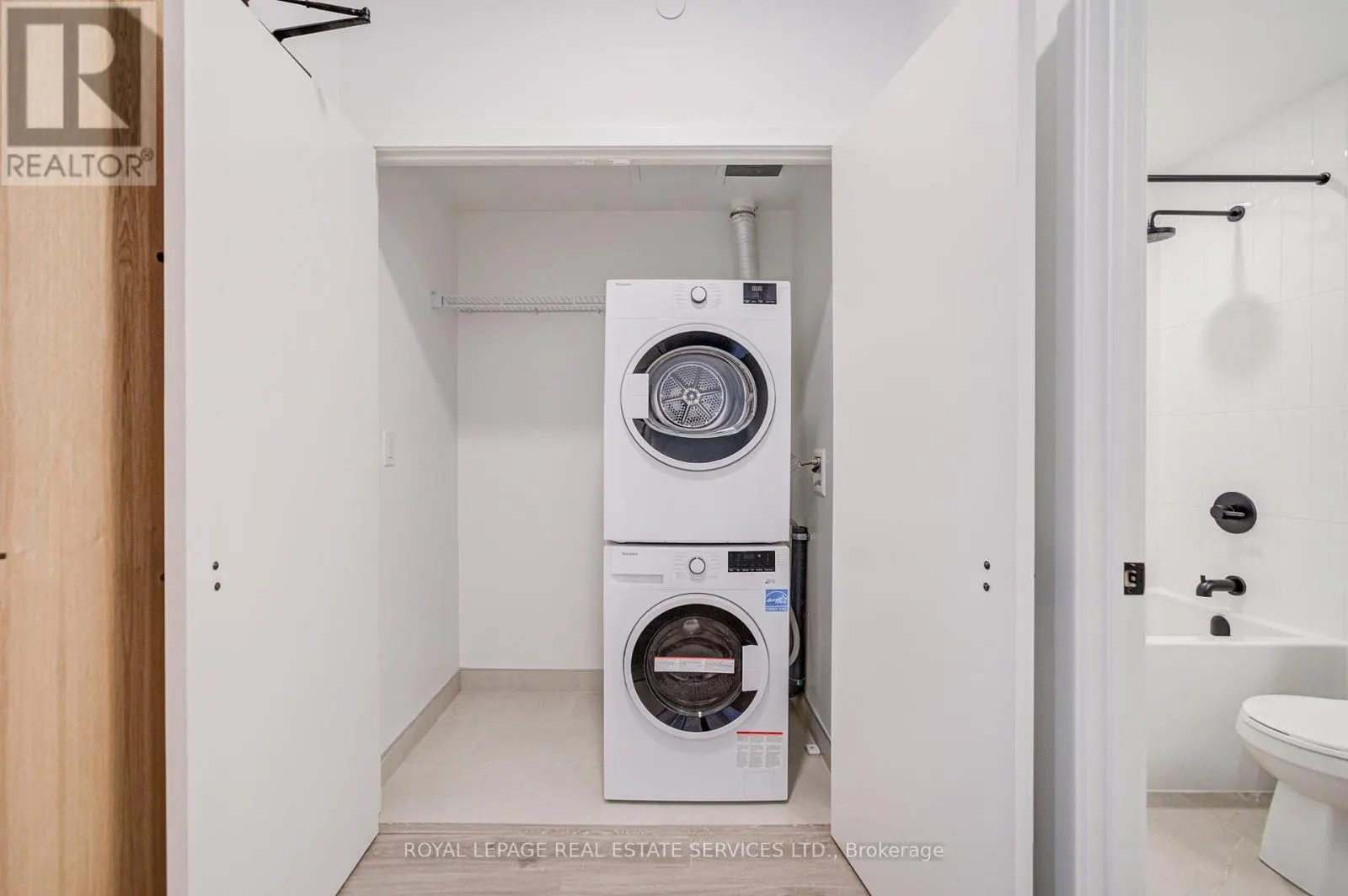 07 - 2495 EGLINTON AVENUE W
