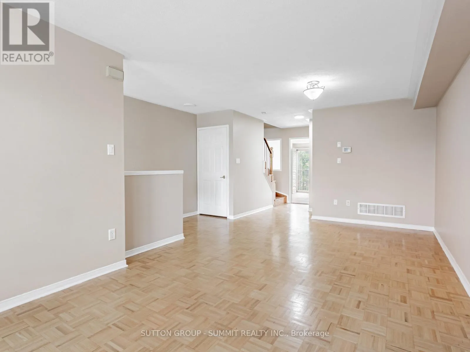 6 - 4950 ALBINA WAY