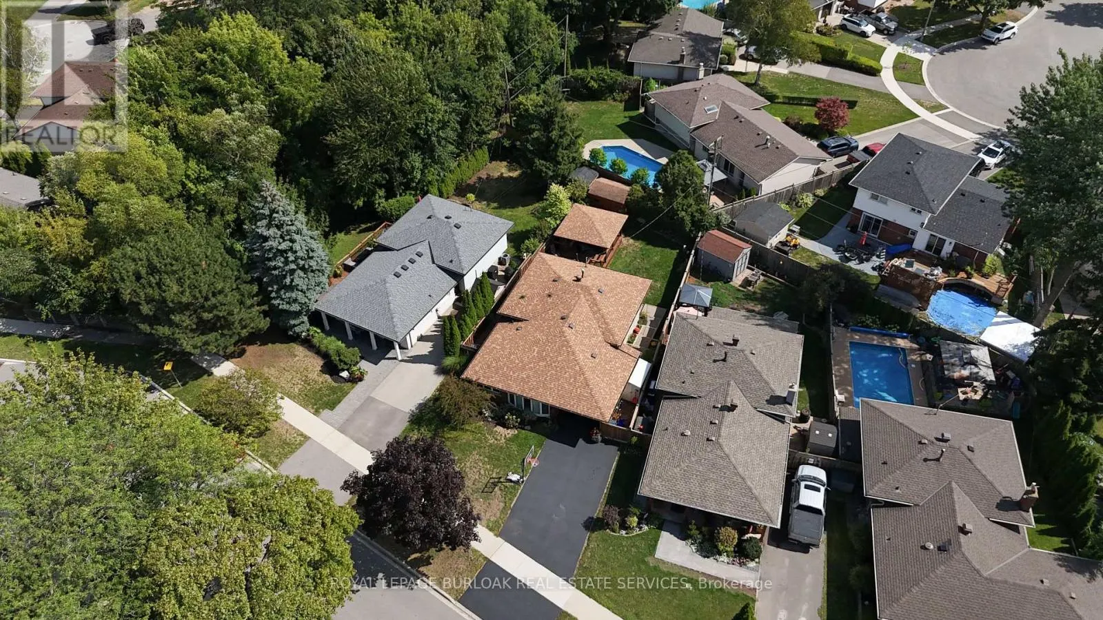 3500 ROCKWOOD DRIVE