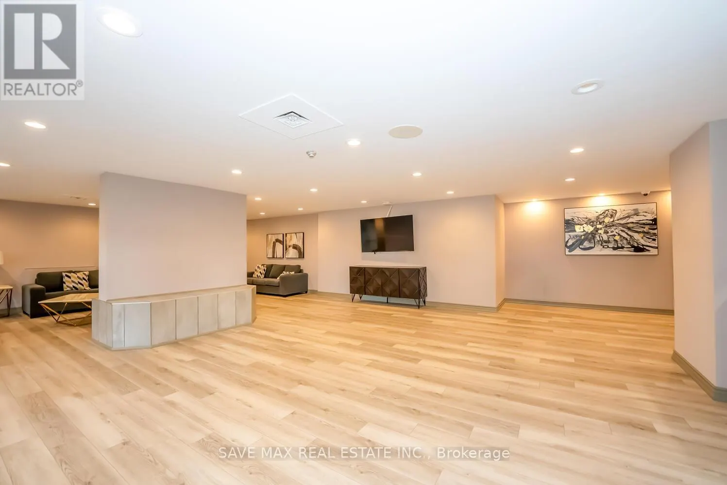 904 - 350 RATHBURN RD ROAD W