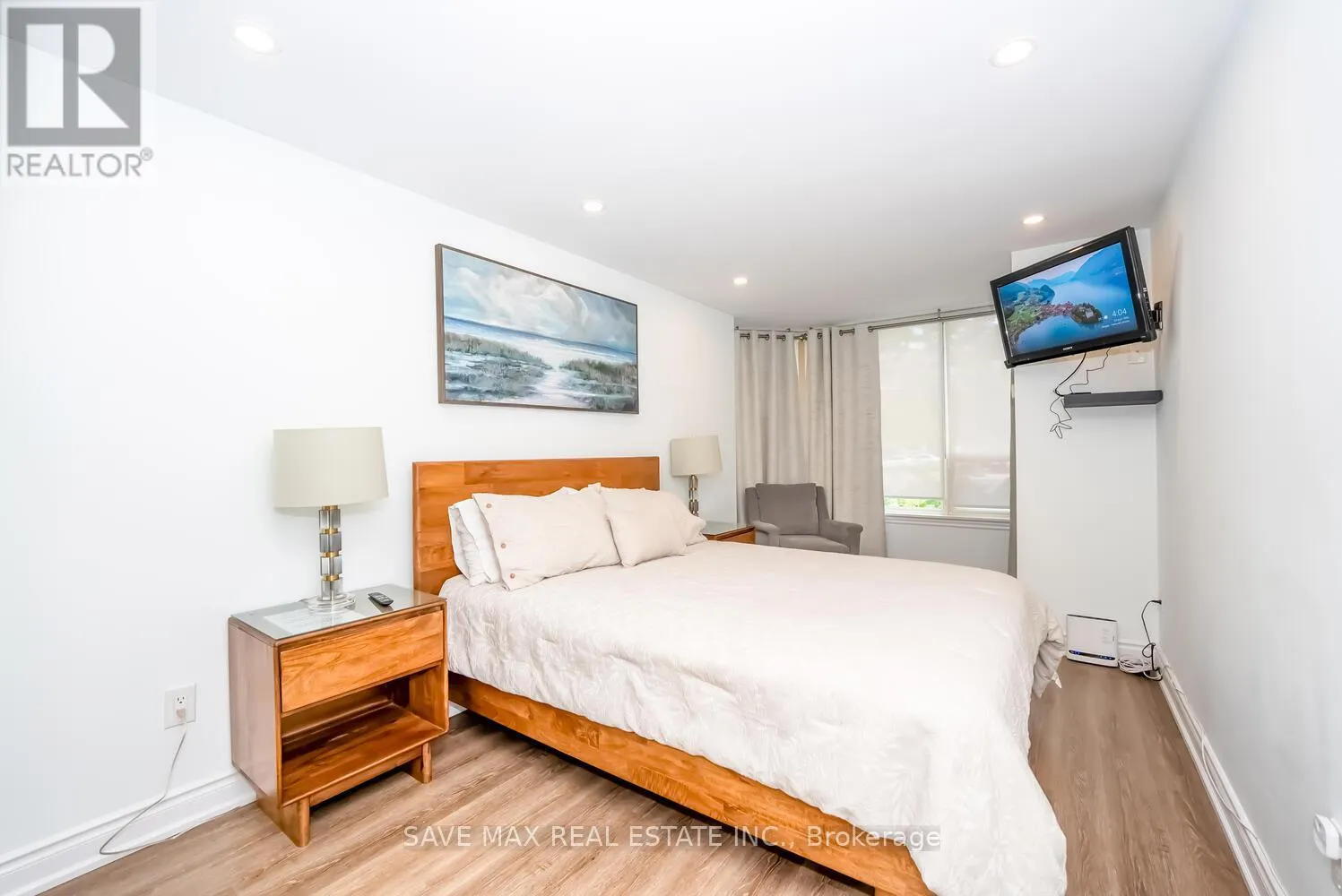 904 - 350 RATHBURN RD ROAD W